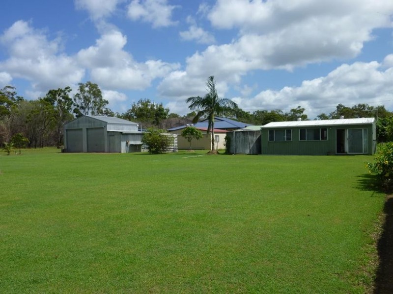 22 STELEY STREET, Buxton QLD 4660