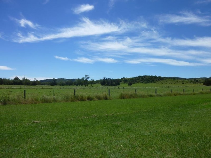 Coalstoun Lakes QLD 4621