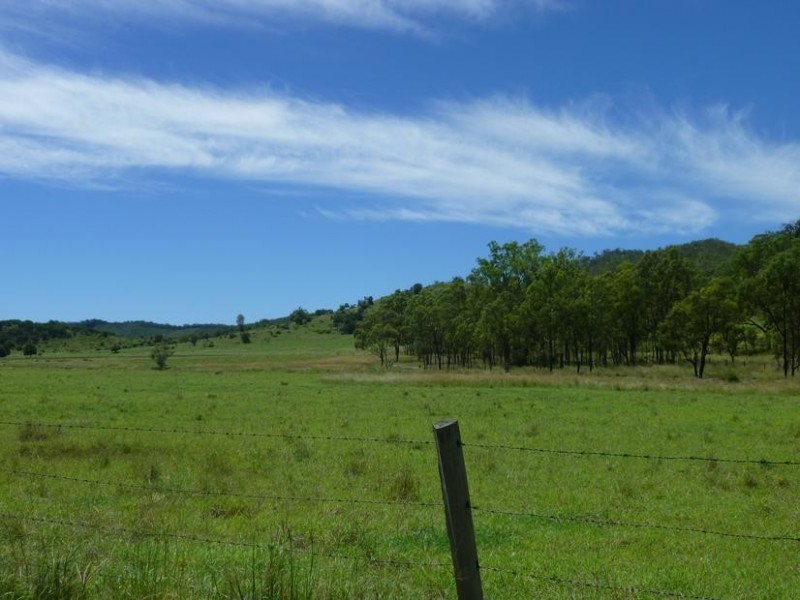 Coalstoun Lakes QLD 4621