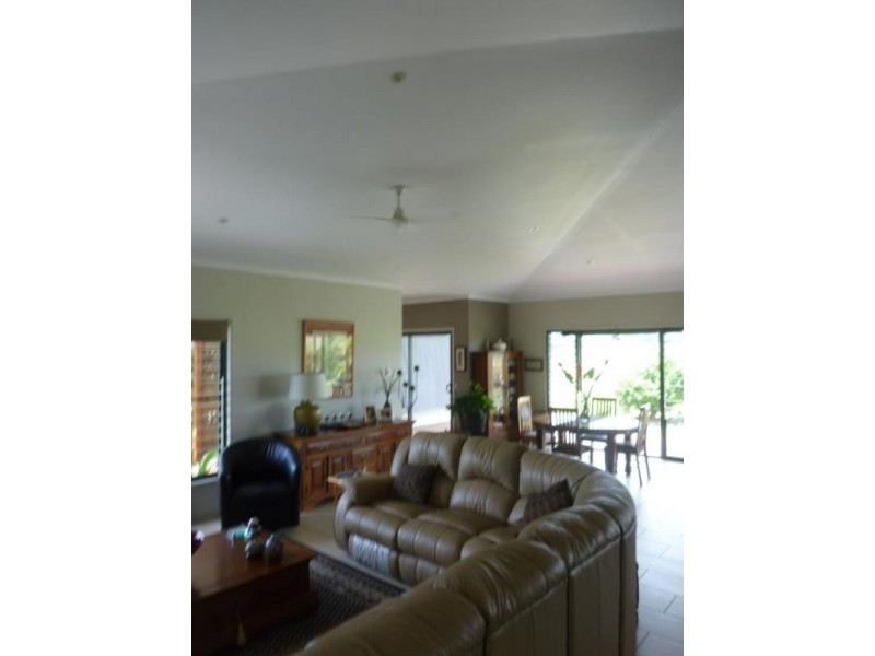 86 BLUFF VIEW ROAD, Biggenden QLD 4621
