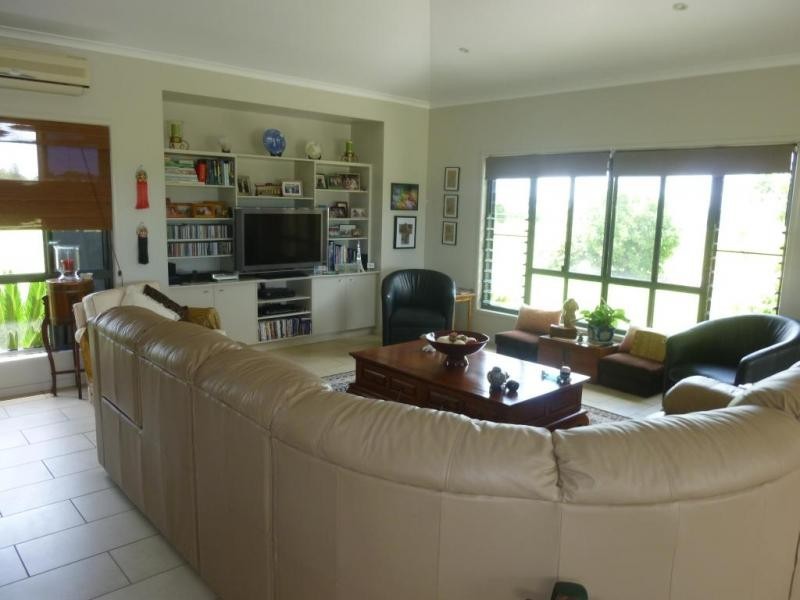 86 BLUFF VIEW ROAD, Biggenden QLD 4621
