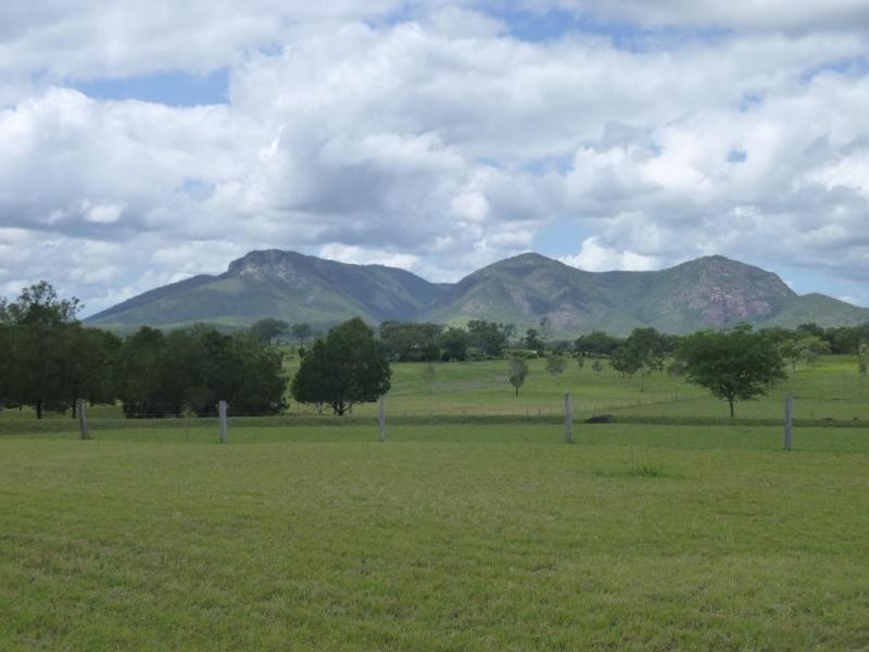 86 BLUFF VIEW ROAD, Biggenden QLD 4621