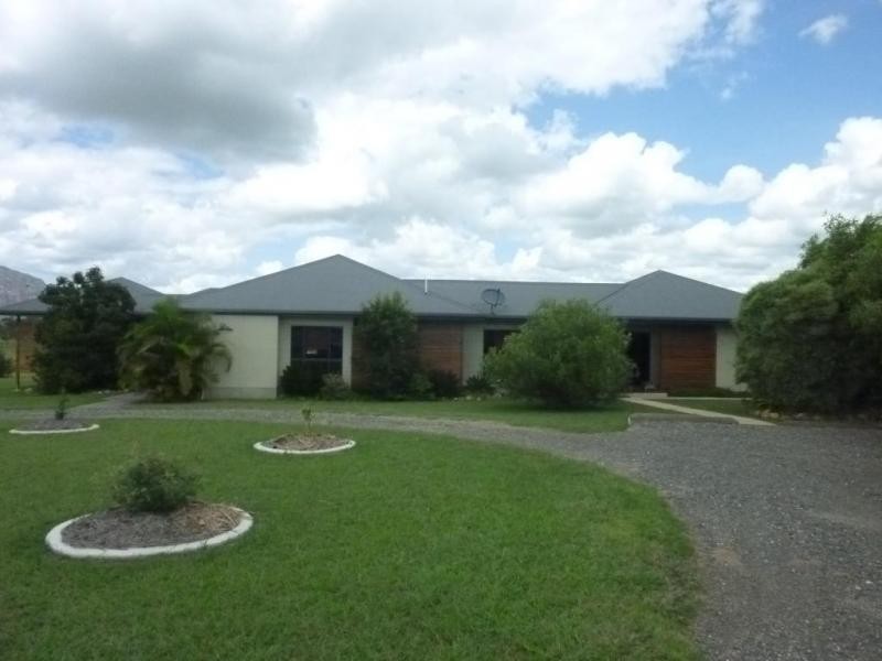 86 BLUFF VIEW ROAD, Biggenden QLD 4621