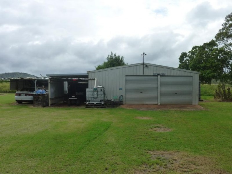 1 MAIN STREET, Coalstoun Lakes QLD 4621