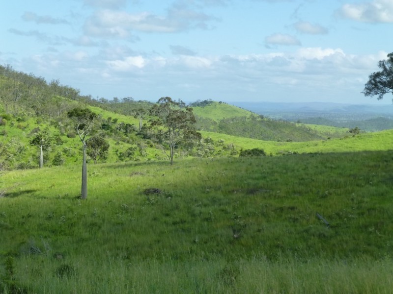 Coalstoun Lakes QLD 4621