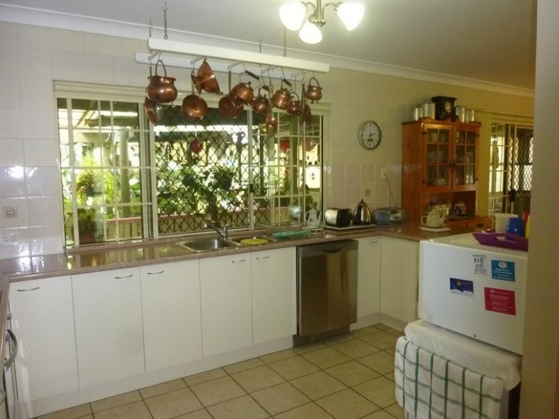 32 JENSEN STREET, Cordalba QLD 4660