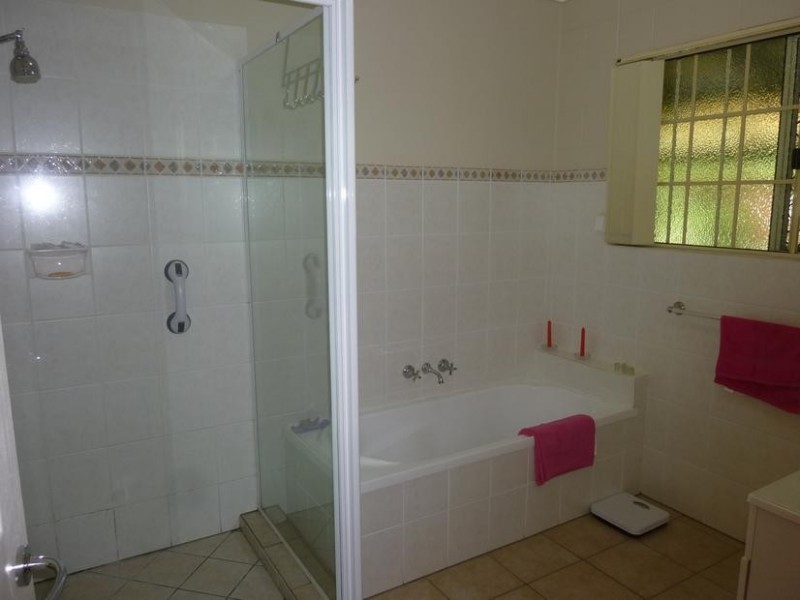 32 JENSEN STREET, Cordalba QLD 4660