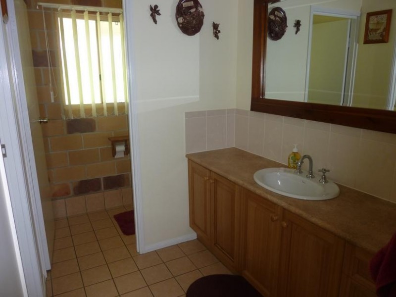 8 Whites Road, Horton QLD 4660