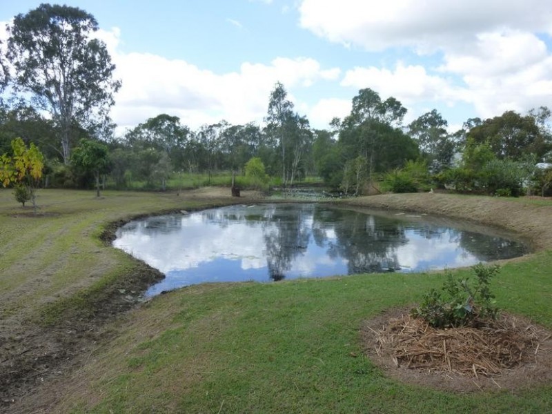 8 Whites Road, Horton QLD 4660