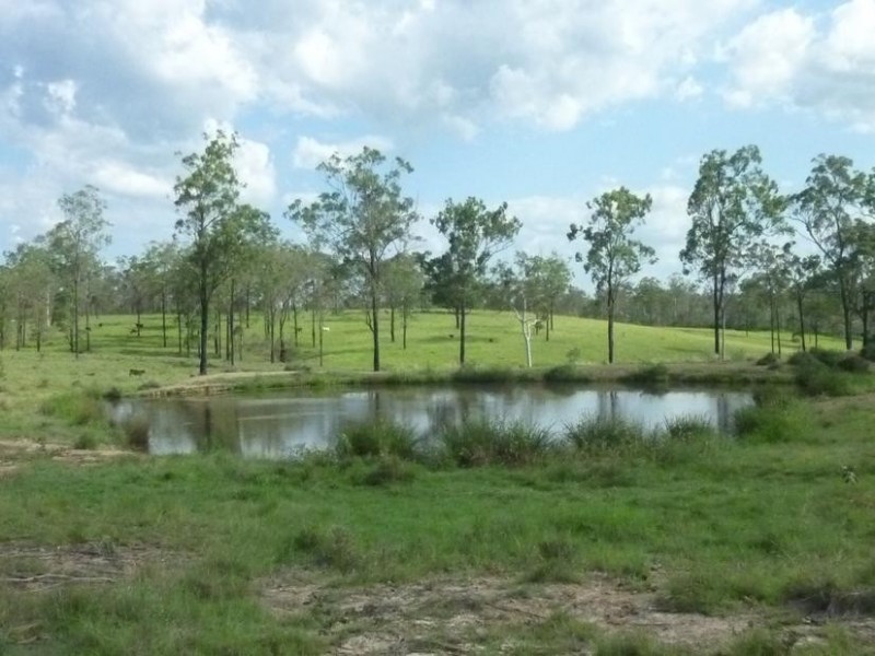 105 Railway Road,, Booyal QLD 4671