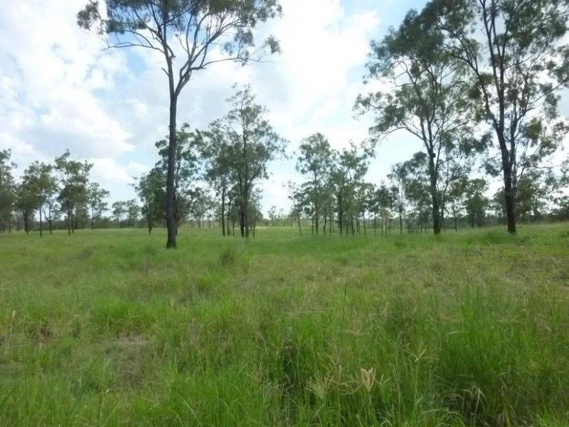 105 Railway Road,, Booyal QLD 4671