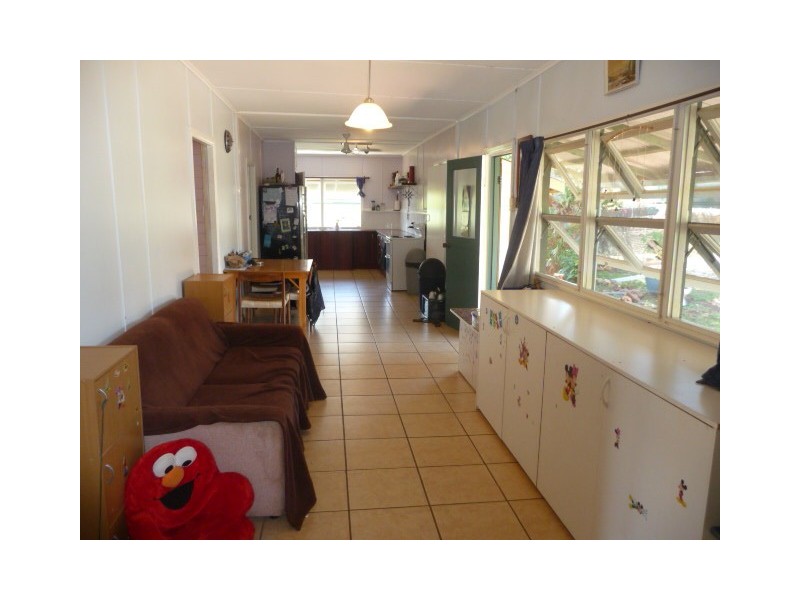 8 QUEEN STREET, Cordalba QLD 4660