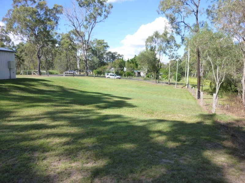 29-31 WALLACE STREET, Apple Tree Creek QLD 4660