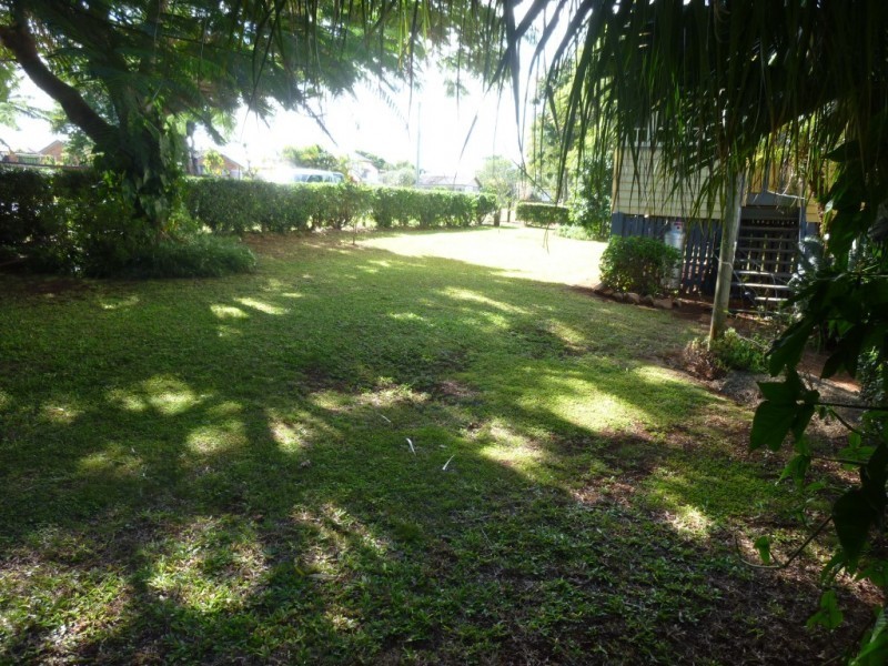 5 FEDERAL STREET, Childers QLD 4660