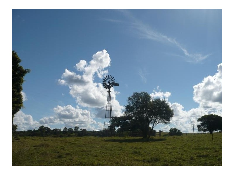 87 HAWES ROAD, NORTH ISIS, Childers QLD 4660