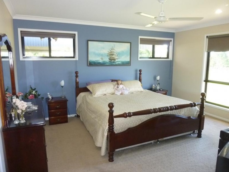 113 Park Avenue, NORTH ISIS, Childers QLD 4660