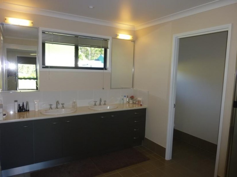 113 Park Avenue, NORTH ISIS, Childers QLD 4660