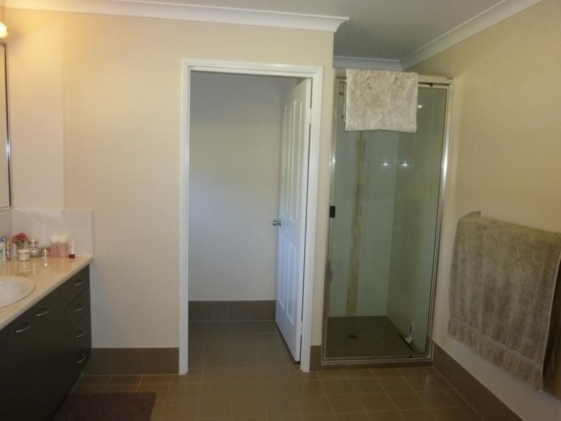 113 Park Avenue, NORTH ISIS, Childers QLD 4660