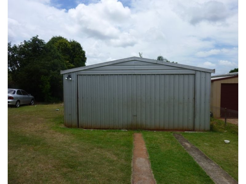 17 North Street, Childers QLD 4660