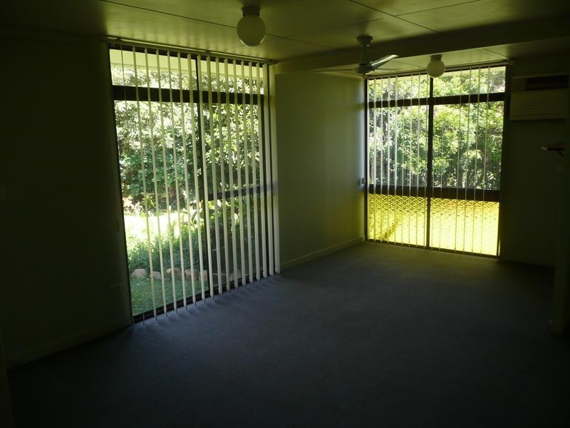 4 KEELEY STREET, Childers QLD 4660