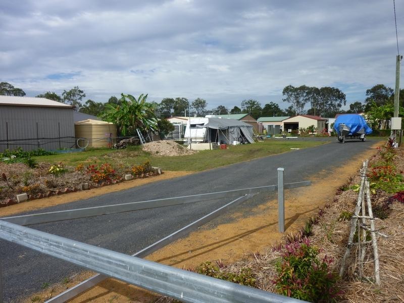 19 HULL STREET, Buxton QLD 4660