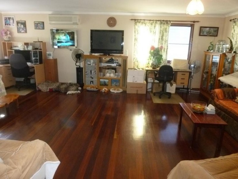 298 Gentle Annie Road, Apple Tree Creek QLD 4660