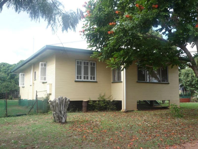 3 Lord Street, Childers QLD 4660