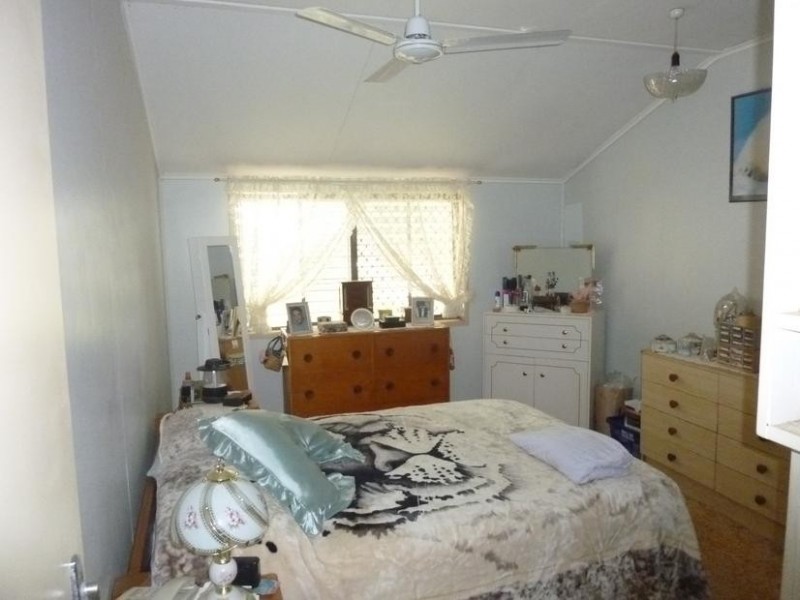 24 RIDGWAY STREET, Childers QLD 4660