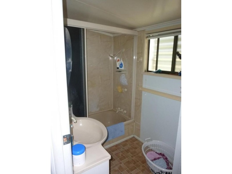 24 RIDGWAY STREET, Childers QLD 4660