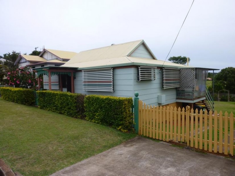 24 RIDGWAY STREET, Childers QLD 4660