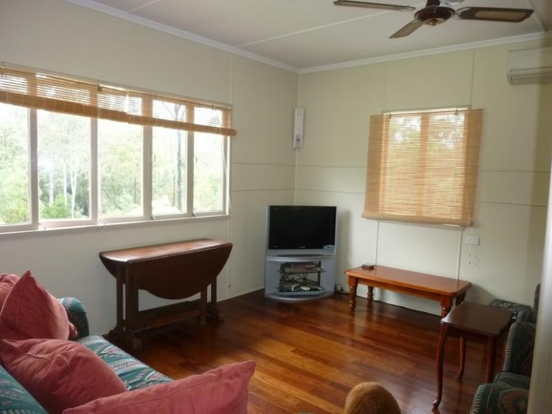 a MILLER STREET, Apple Tree Creek QLD 4660
