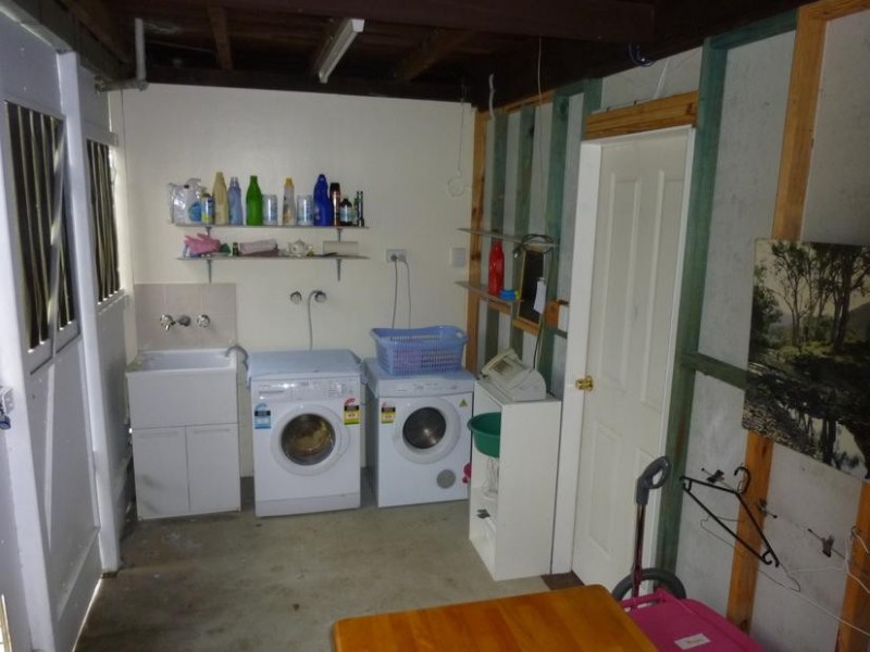 a MILLER STREET, Apple Tree Creek QLD 4660