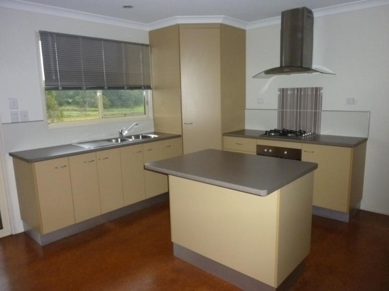 19 QUEEN STREET, Cordalba QLD 4660