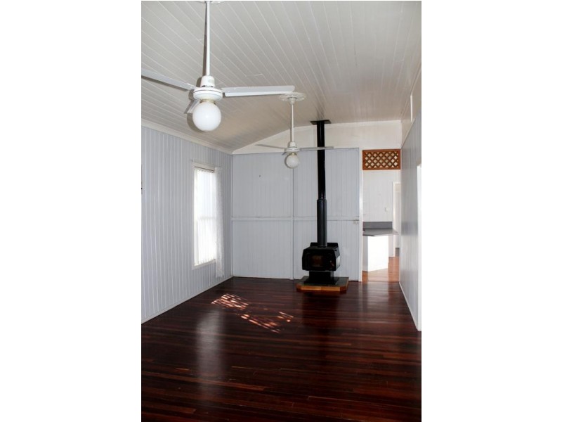 22 Capper Street, Gayndah QLD 4625