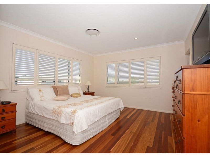 1 BURRUMBA DRIVE, Buxton QLD 4660