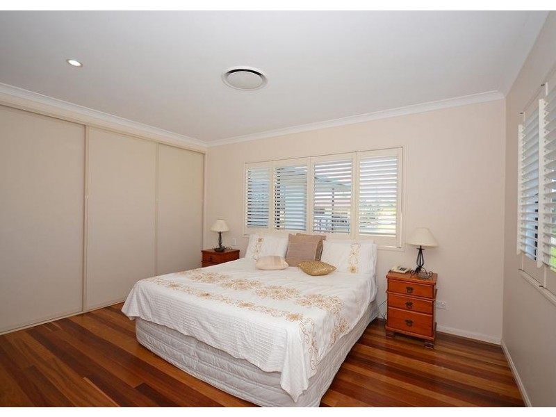 1 BURRUMBA DRIVE, Buxton QLD 4660