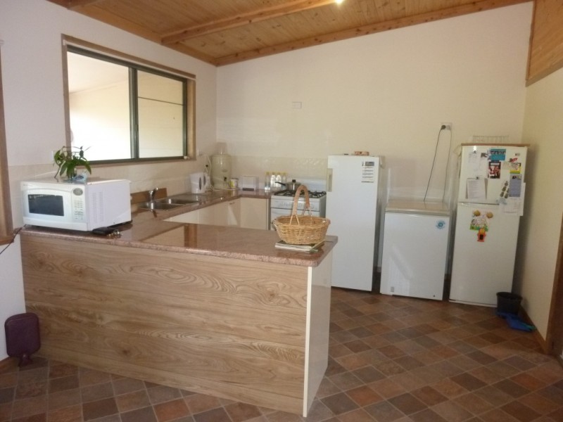 8 ANDERSEN STREET, Dallarnil QLD 4621