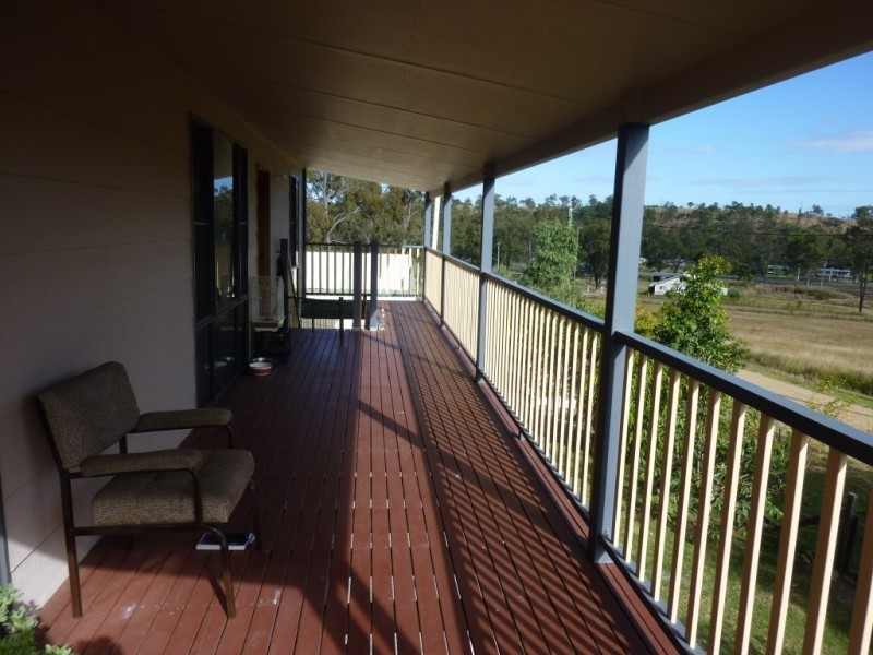 8 ANDERSEN STREET, Dallarnil QLD 4621