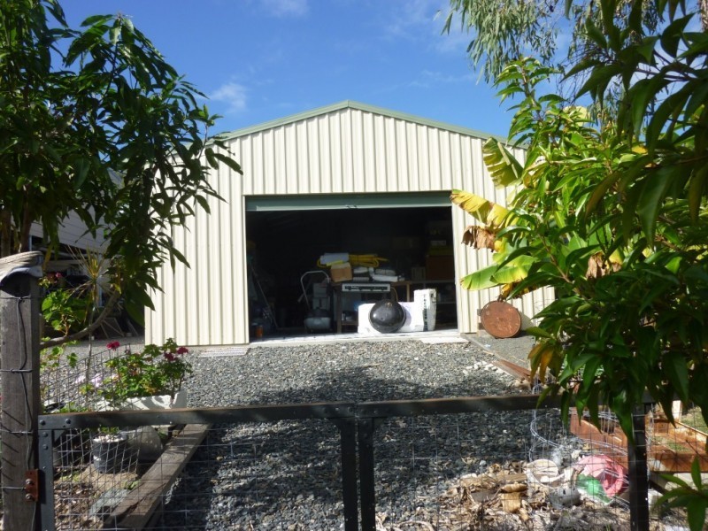 8 ANDERSEN STREET, Dallarnil QLD 4621