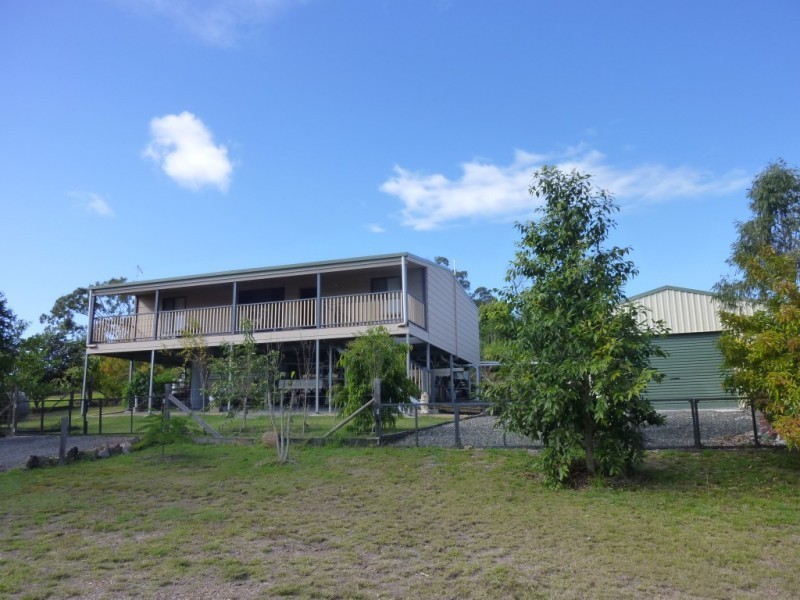 8 ANDERSEN STREET, Dallarnil QLD 4621