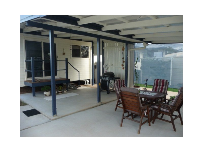 6 HORTON STREET, Biggenden QLD 4621