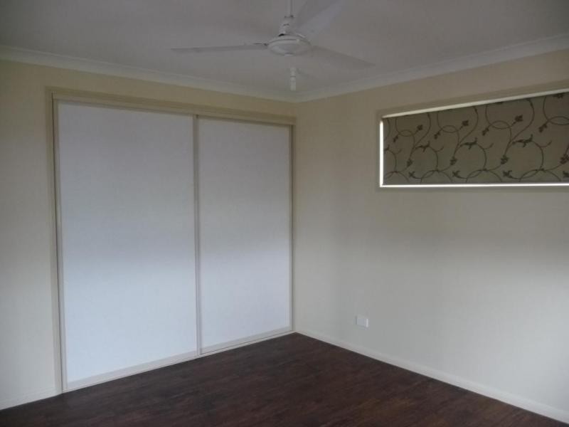 8 Smith Street, Buxton QLD 4660