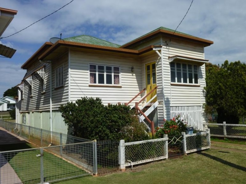 18 WEST STREET, Childers QLD 4660