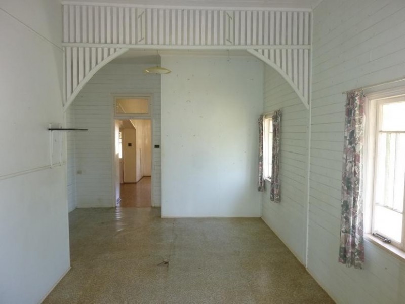 18 WEST STREET, Childers QLD 4660