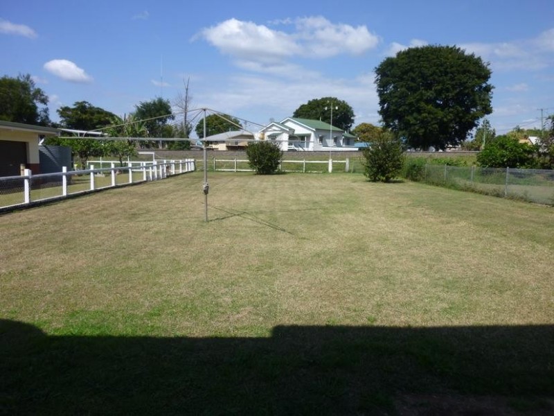 18 WEST STREET, Childers QLD 4660