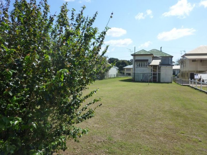 18 WEST STREET, Childers QLD 4660