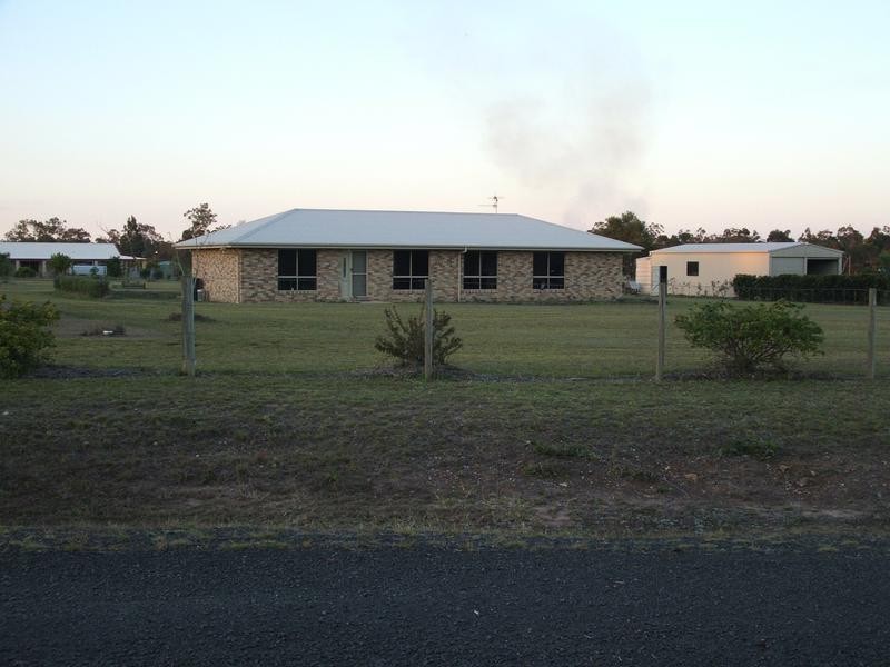 10 RHYTHM RISE, Redridge QLD 4660