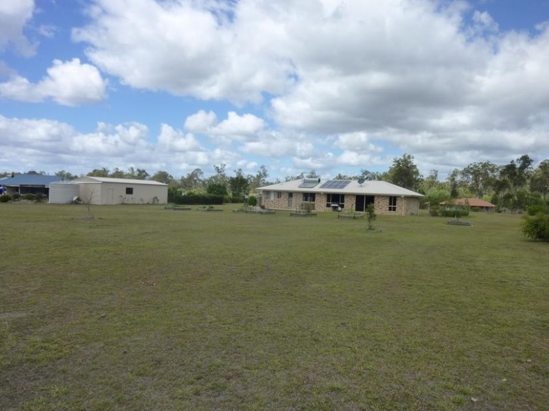 10 RHYTHM RISE, Redridge QLD 4660