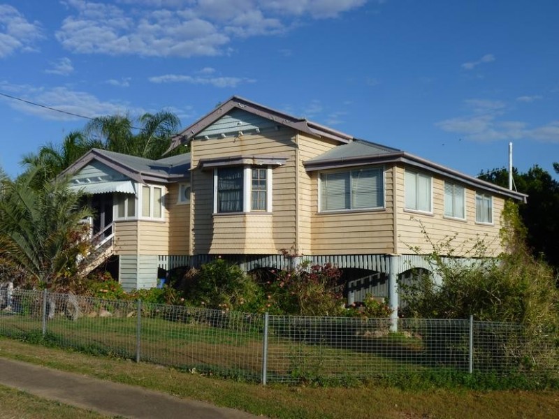 8 WALSH STREET, Biggenden QLD 4621 the real estate agency Withdrawn