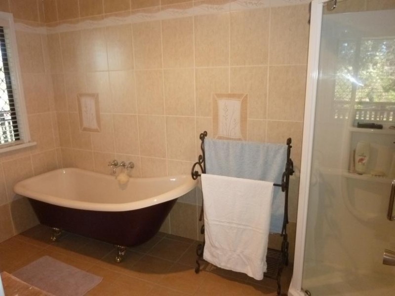 111 WECHSELS ROAD, Doolbi QLD 4660